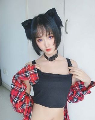 女犯罪史